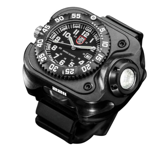 LUMINOX リストライト SUREFIRE 2211-A-BK（生産中止） | 腕時計 